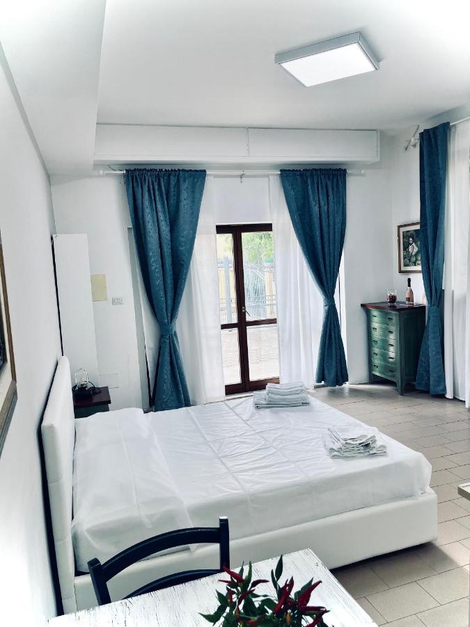 Monolocali B&B Santa Maria Apparente Civitanova Marche Exterior foto