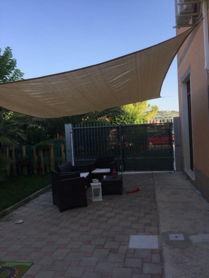 Monolocali B&B Santa Maria Apparente Civitanova Marche Exterior foto
